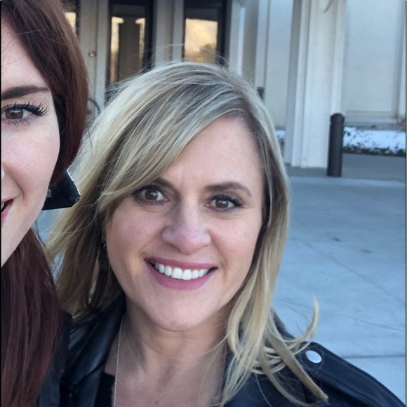 Meet your Posher, Mmarjorie - Picture 1 of 1